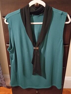 New Adrienne Vittadini Kelly Green Sleeveless Top w/ Black Scarf Accent Sz Large